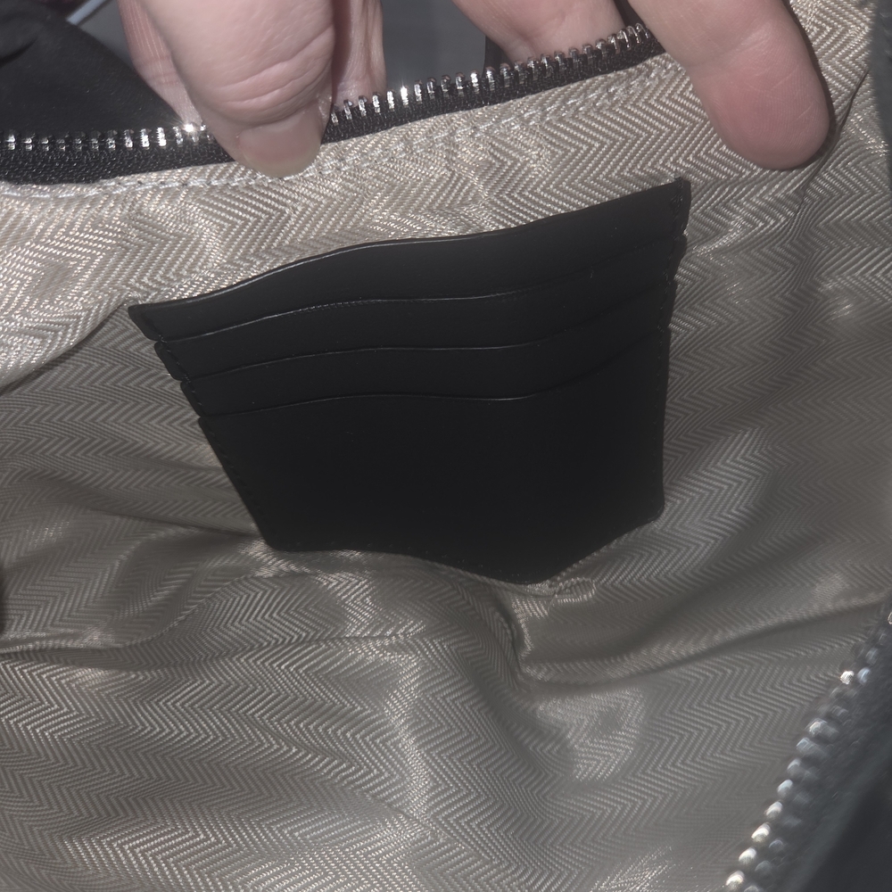 Elegant Black Hobo Bag with Silver Accents - Picture 4 of 6